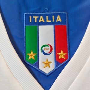Puma Shirts - ITALY 2006 World Cup Away Fan Jersey Puma Shirts - ITALY 2006 World Cup Away Fan Jersey